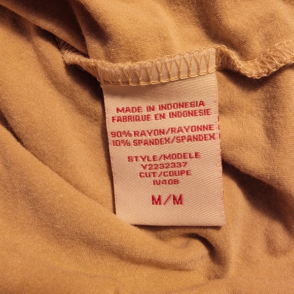 Guess tank - Picture 5 of 5